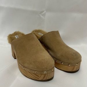 Steve Madden- Leather Studded Fur Clogs w/Platform Heels (3 inch)